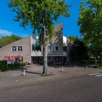 Studio met eigen badkamer en privékeuken, geen hui... beschikbaar voor biedingen