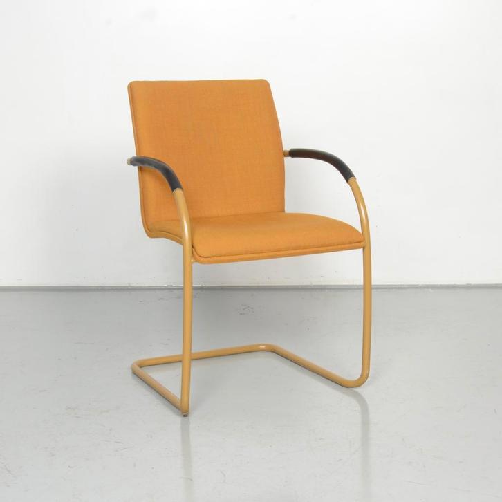 Thonet design vergaderstoel, geel, sledeframe, Huis en Inrichting, Bureaustoelen, Ophalen of Verzenden