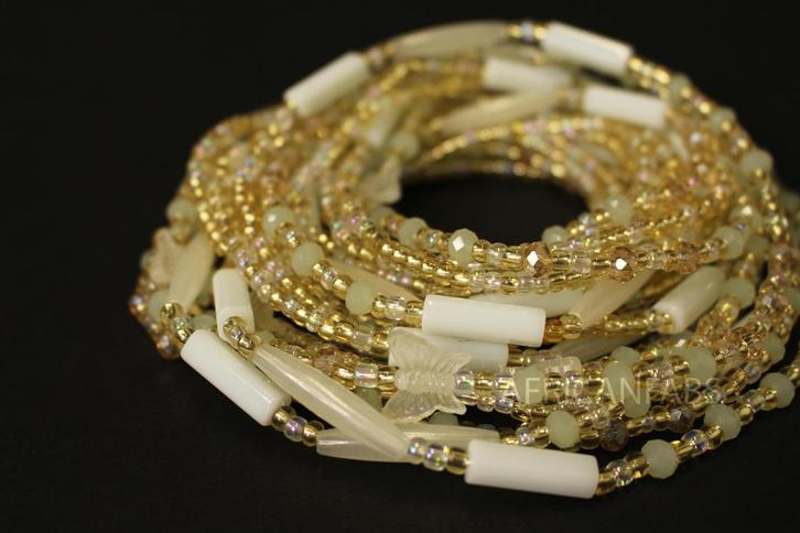 Waist Beads / Afrikaanse Heupketting - ISIUWA - Wit- Glow in, Sieraden, Tassen en Uiterlijk, Kettingen, Nieuw, Ophalen of Verzenden