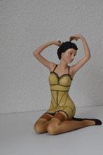 Beeldje, Lady in the Morning - 23 cm - Composiet