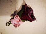 Corsage Roos Burgundy roze roze CEM39 Corsage Roos, Hobby en Vrije tijd, Knutselen, Ophalen of Verzenden, Nieuw