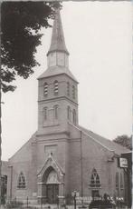 HENGELO (GLD) - R. K. Kerk, Verzamelen, Ansichtkaarten | Nederland, Verzenden, Gelopen
