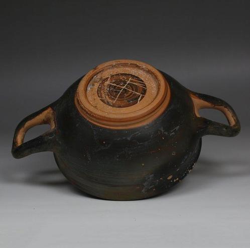 Oud-Grieks Aardewerk Skyphos met graffito in de vorm van een, Verzamelen, Mineralen en Fossielen