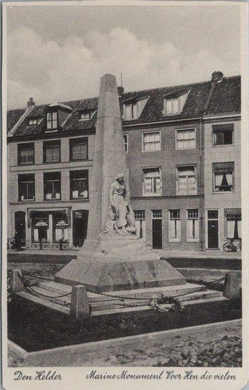 DEN HELDER - Marine - Monument voor hen die vielen, Verzamelen, Ansichtkaarten | Nederland, Verzenden