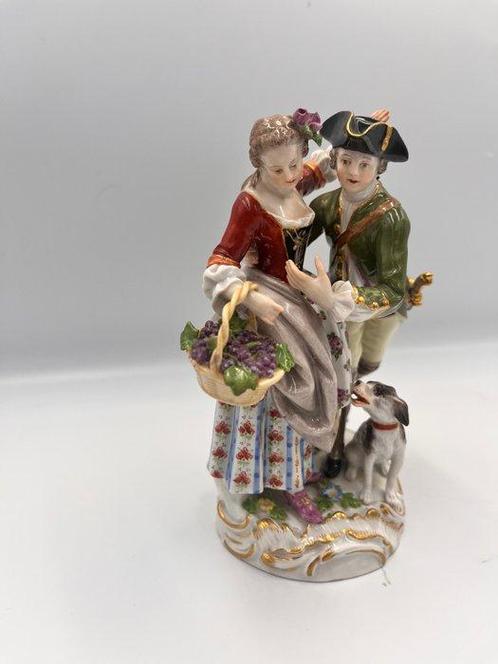 Meissen - sculptuur, Jeune chasseur avec son chien qui, Antiek en Kunst, Antiek | Glas en Kristal