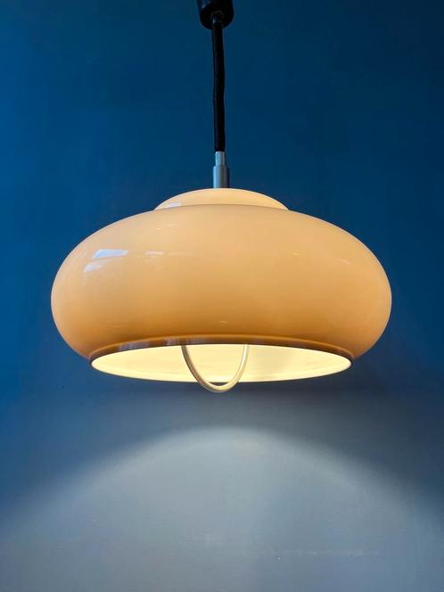 Vintage Mid Century UFO Mushroom Plexiglass Pendant Lamp, Huis en Inrichting, Lampen | Hanglampen, Ophalen of Verzenden