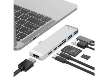 Veiling - HUB - 7 in 1 adapter beschikbaar voor biedingen