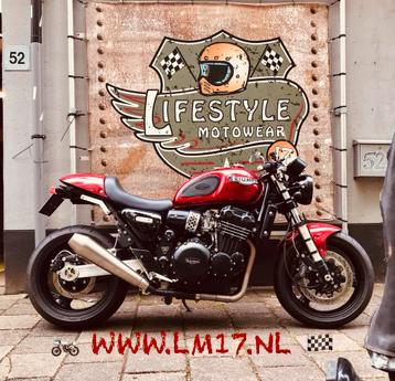 Motorrijden is meer dan een hobby. Het is een levensstijl. beschikbaar voor biedingen