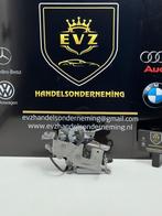 Motorkap slotmechaniek BMW 3 serie 318 bj.2022 Artnr.7468350, Auto-onderdelen, Gebruikt, BMW