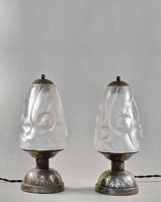 Degué - a pair of French art deco table lamps - Lamp -, Antiek en Kunst, Antiek | Meubels | Stoelen en Banken