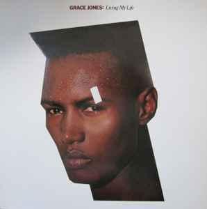 LP gebruikt - Grace Jones - Living My Life (Europe, 1982), Cd's en Dvd's, Vinyl | Rock, Zo goed als nieuw, Verzenden