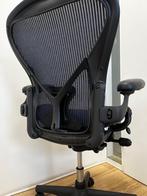 Refurbished Herman Miller Aeron, Inclusief PostureFit Kit, Huis en Inrichting, Bureaustoelen, Verzenden, Zwart, Zo goed als nieuw