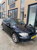 BMW 1-Serie 1.6 116I 2006 Zwart, Auto's, Dealer onderhouden, Gebruikt, Zwart, Origineel Nederlands
