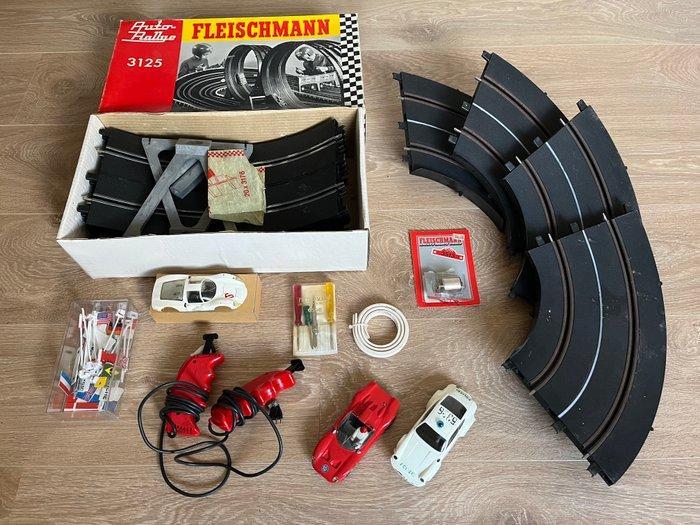 Fleischmann - Slotcar PORSCHE C6 - POLIZEI - ALFA ROMEO -, Hobby en Vrije tijd, Modelauto's | 1:5 tot 1:12