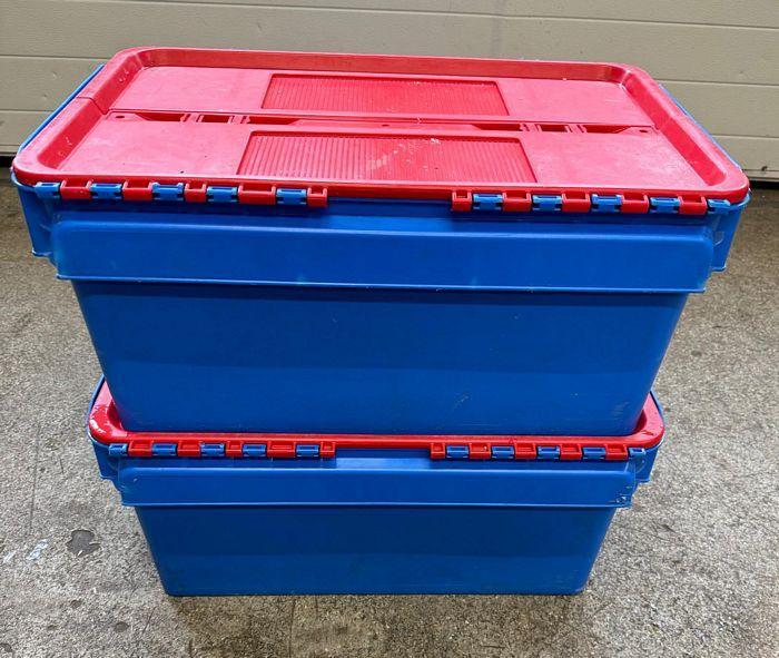 Stapelbak, kunststof stapelbaar voorzien van 2-delige deksel, Zakelijke goederen, Kantoor en Winkelinrichting | Winkel en Inventaris