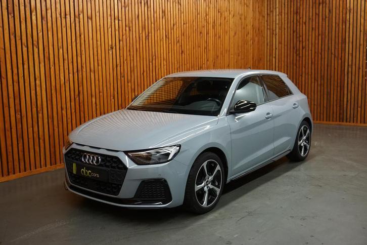 Audi A1 25 TFSI Pro-Line S Automaat 92.034 KM! Nr. 032, Auto's, Audi, Dealer onderhouden, Onderhoudsboekje, Automaat, Hatchback