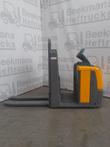 Jungheinrich ECE310 Staande Orderpicker met Hefplateau