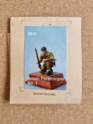 Hornet & Wolf BH5 British paratrooper kneeling 1:35 beschikbaar voor biedingen