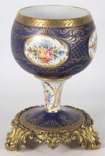Antica Coppa in Porcellana Francese Stile Sèvres e Bronzo, Antiek en Kunst