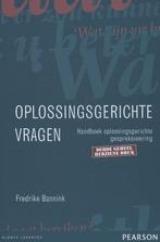 Oplossingsgerichte vragen 9789026522611, Boeken, Studieboeken en Cursussen, Zo goed als nieuw