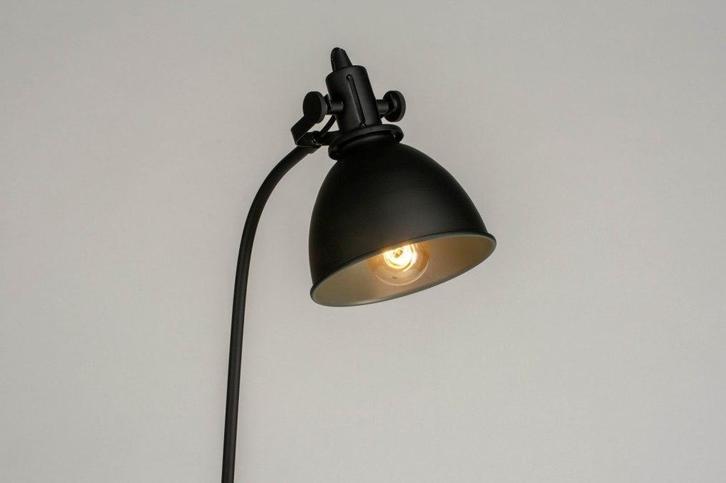 Rietveld Vloerlampen - Zwart - Metaal, Huis en Inrichting, Lampen | Vloerlampen, Verzenden