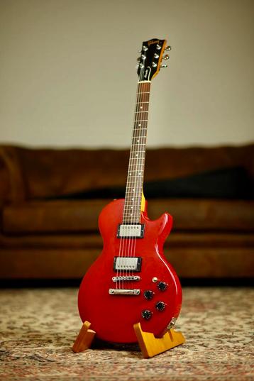 Gibson Invader 80s | Ferrari Red beschikbaar voor biedingen