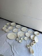 Wedgwood - Tafelservies (72) - Uitgebreide Windsor, Antiek en Kunst, Antiek | Meubels | Tafels