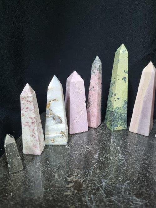 11 Beautiful peruvian crystal points 13,2 - 4,3 cm -, Verzamelen, Mineralen en Fossielen