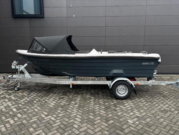 Marinaut 540 sloep, Watersport en Boten, Sloepen, Snelvarend, Buitenboordmotor, 10 tot 30 pk, 3 tot 6 meter, Elektrisch, Nieuw