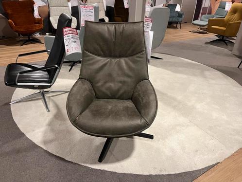 Relaxfauteuil Kebe Dahlia stof taupe - 30% Extra korting, Huis en Inrichting, Fauteuils, 75 tot 100 cm, 75 tot 100 cm, Nieuw, Stof