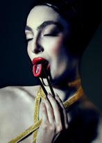 Elena Paraskeva - Eat Me - XL, Antiek en Kunst