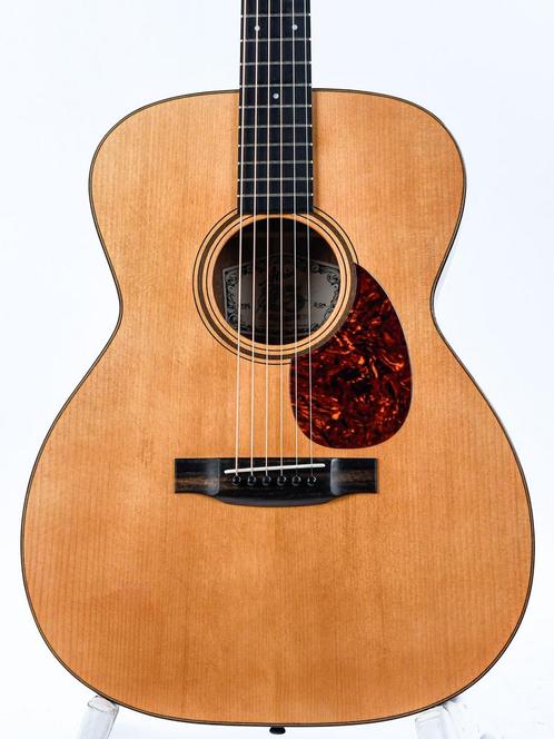 Atkin Essential OM Adirondack Spruce Natural Aged 2024, Muziek en Instrumenten, Snaarinstrumenten | Gitaren | Akoestisch, Western- of Steelstringgitaar