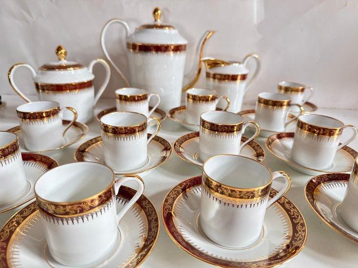 LIMOGES,  Liseré Or et Bordeaux, Luxe - ARNAUD de VIGNAUD, Antiek en Kunst, Antiek | Meubels | Tafels