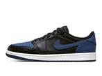 Air Jordan 1 Retro Low OG Mystic Navy - Maat 38.5 EU, Ophalen of Verzenden, Nieuw, Jordan