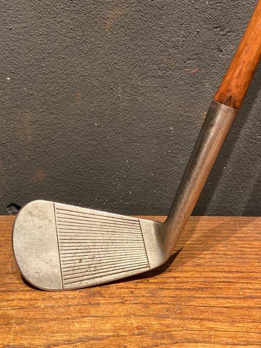 1925 - Antique golf club - Iron nr. 5 - Rustless - J., Verzamelen, Overige Verzamelen