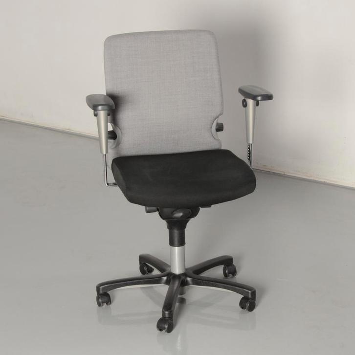 Bureaustoel Haworth Comforto 77 - Zwart/grijs, Zakelijke goederen, Kantoor en Winkelinrichting | Kantoormeubilair en Inrichting