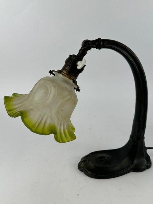 Tafellamp - Brons, Glas - Een bronzen tulpenlamp, Antiek en Kunst, Kunst | Designobjecten