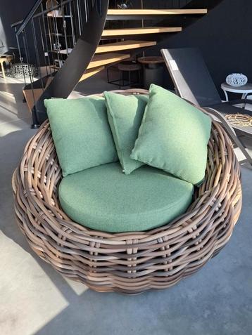 Showroom uitverkoop - Apple Bee Cocoon Lounge Chair 130 cm beschikbaar voor biedingen