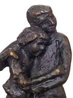 Anneke van Etten-Visser - Beeld, zwaar bronzen beeld van een, Antiek en Kunst