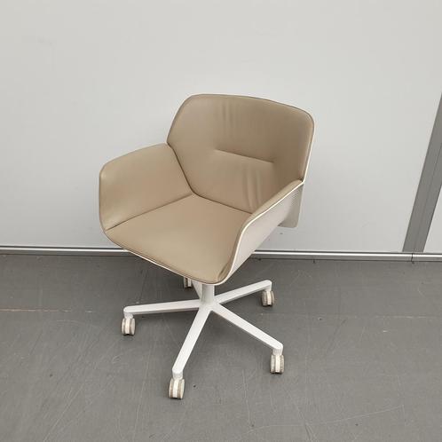 Andreu World vergaderstoelen - bruin leder, Huis en Inrichting, Stoelen, Ophalen of Verzenden