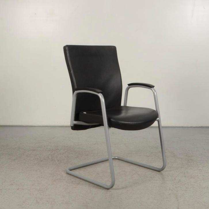 Vergaderstoel Interstuhl 5A70 - Zwart leder - Sledeframe, Huis en Inrichting, Bureaustoelen, Ophalen of Verzenden