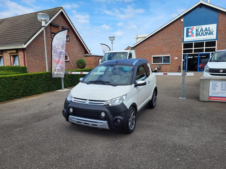 Aixam Brommobiel Crossline • 2015 • Wit • Gelderland, Auto's, Aixam, Automaat, Diesel, Gebruikt, Ophalen of Verzenden