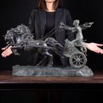 Sumptuous Bronze Sculpture - Roman Chariot - Half 20th, Nieuw