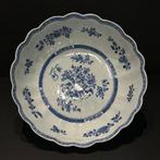 Schaal - Porselein - set porseleinen kommen, Antiek en Kunst