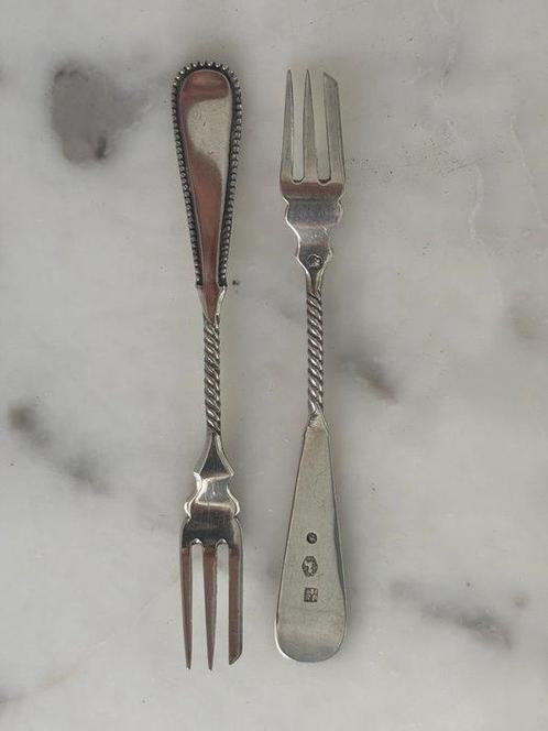 Taartvork (13) - parelrand - Zilver - 12 zilveren, Antiek en Kunst, Antiek | Goud en Zilver