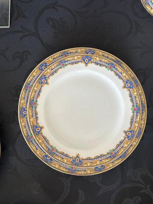 Limoges - P & P - Eetservies voor 12 (51) - Speise-Service, Antiek en Kunst, Antiek | Meubels | Tafels
