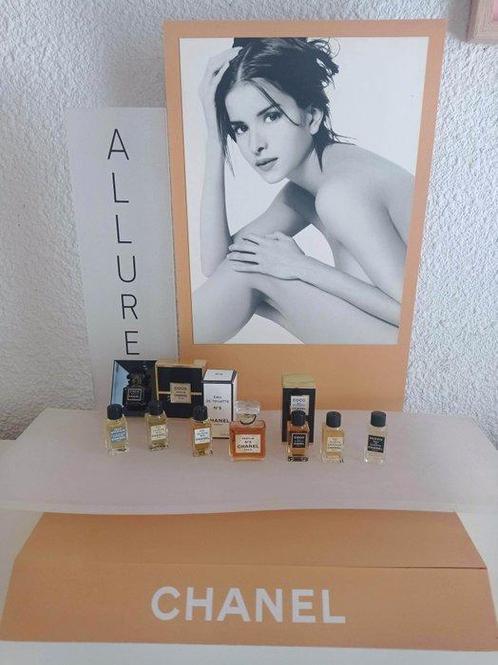 Chanel - Parfumfles (8) - Glas - Set miniaturen, Antiek en Kunst, Antiek | Glas en Kristal