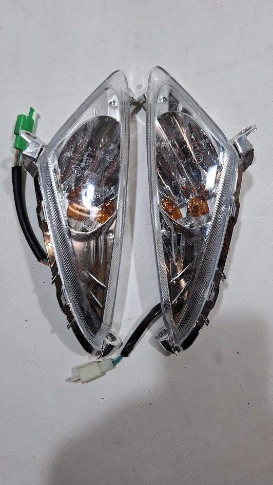 Knipperlichten voor Sym Orbit 2, Fietsen en Brommers, Brommeronderdelen | Scooters, Overige typen, Ophalen of Verzenden