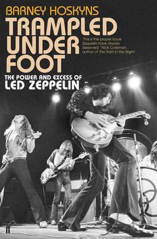 Boeken muziek - LED Zeppelin (Engelstalig) - Trampled Und..., Boeken, Muziek, Zo goed als nieuw, Verzenden