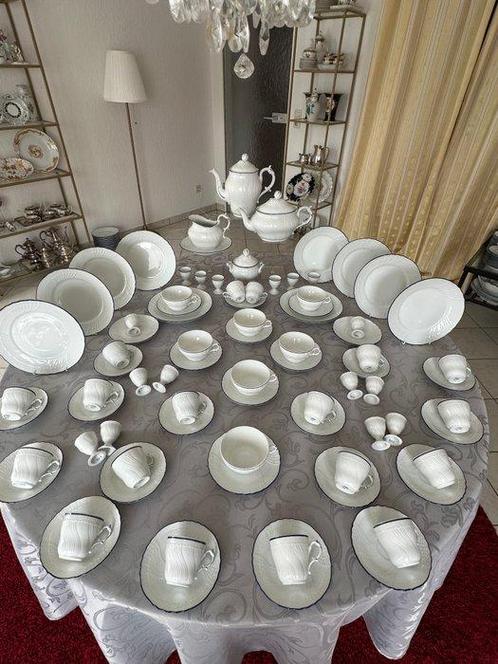 Richard Ginori - Kaffee- Tee- Frühstücks- Service 10-18, Antiek en Kunst, Antiek | Meubels | Tafels